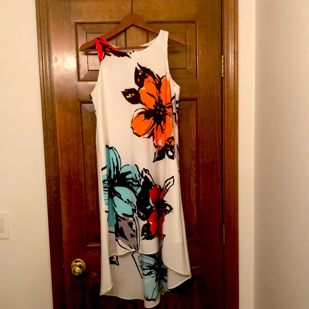 Muse Floral Print Dress 💰 SOLD
